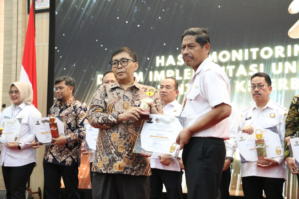 Komisi Informasi Tetapkan Hasil Monev Keterbukaan Informasi Publik 2025, Dishub Banten Raih Kualifikasi Informatif