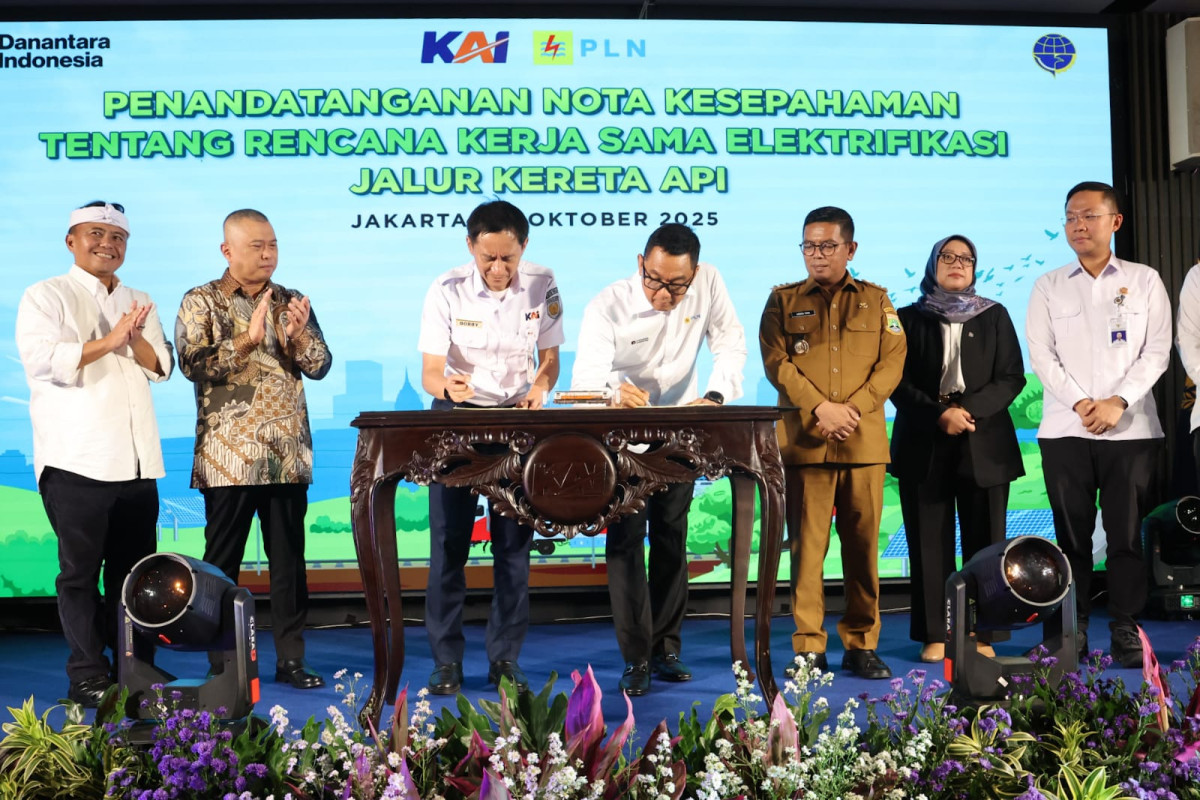 Gubernur Andra Soni Targetkan Reaktivasi Jalur Rangkasbitung–Pandeglang Mulai Konstruksi di 2027